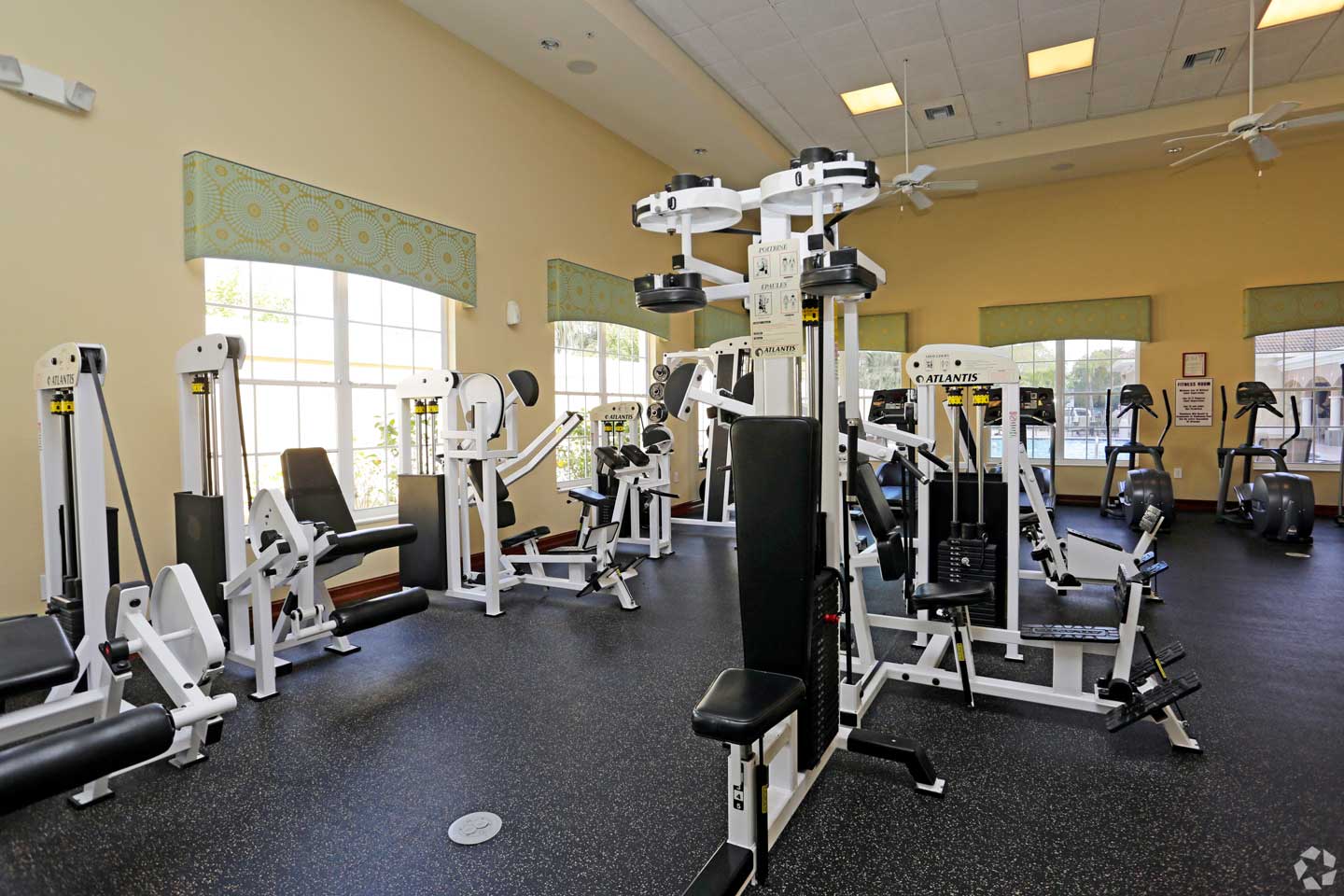 The Lakes at College Pointe Interior Slideshow Image